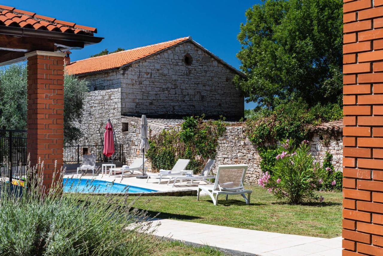Villas Kolumbera With Private Pools Zewnętrze zdjęcie